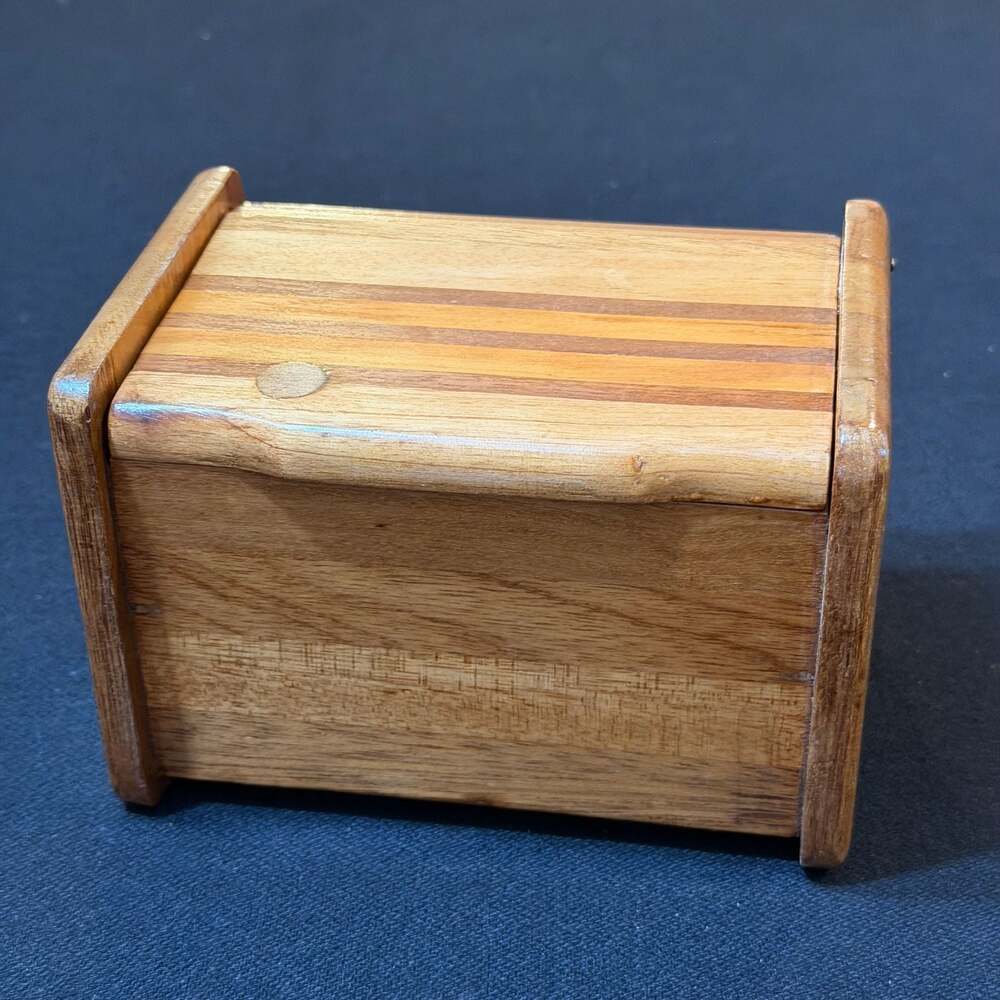 Vintage Lipper Beechwood Recipe Notecard Storage Box